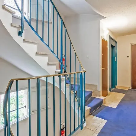 Arc De Triomphe Apartman