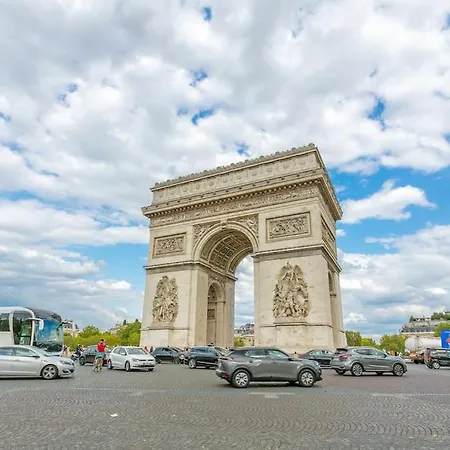 Arc De Triomphe Apartment